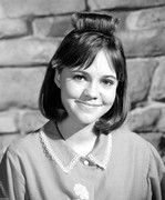 Sally-Field-c13