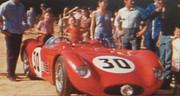 24 HEURES DU MANS YEAR BY YEAR PART ONE 1923-1969 - Page 39 56lm30-Maserati-150-S-Claude-Bourillot-Henri-Perroud-9
