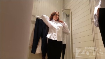 [Image: Voyeur21035104509.jpg]