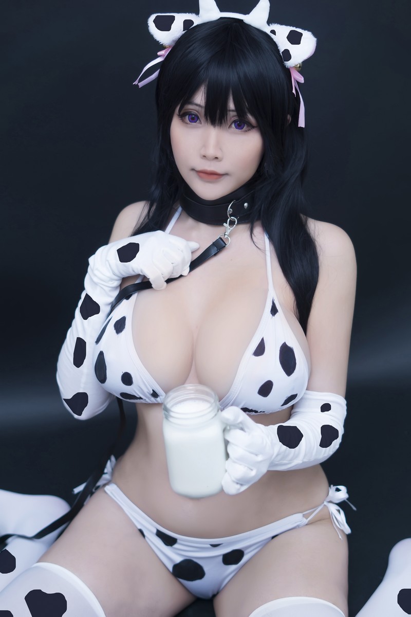 Hana Bunny 奶牛比基尼 Cosplay写真｜Cow Bikini 性感高清图集[23P-60.9M]插图5
