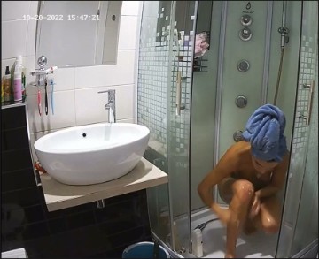 [Image: Voyeur45375124102.jpg]