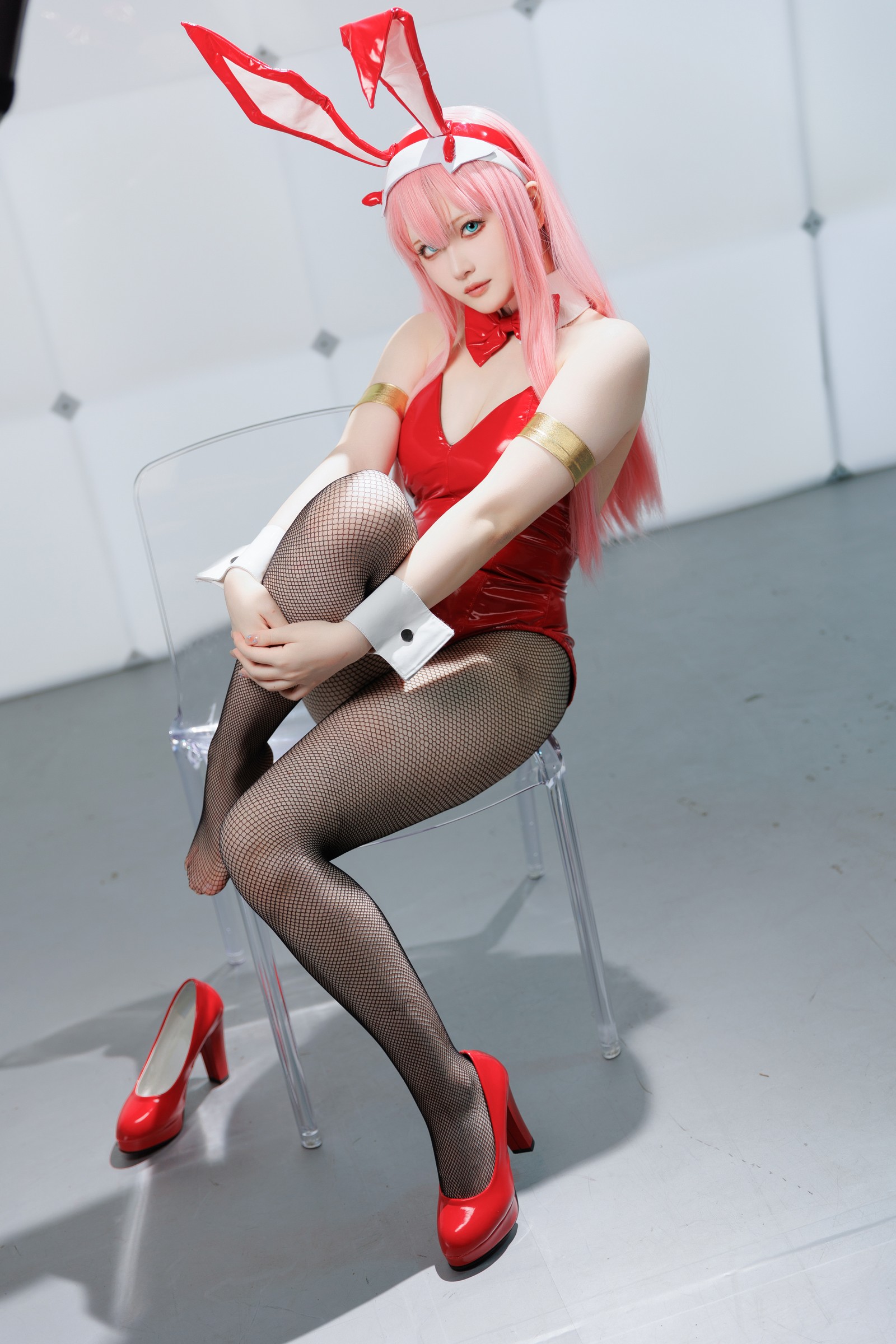屿鱼 Yuyu Zero Two Cosplay 写真图集｜Darling in the Franxx 高清摄影（39P｜356MB）插图