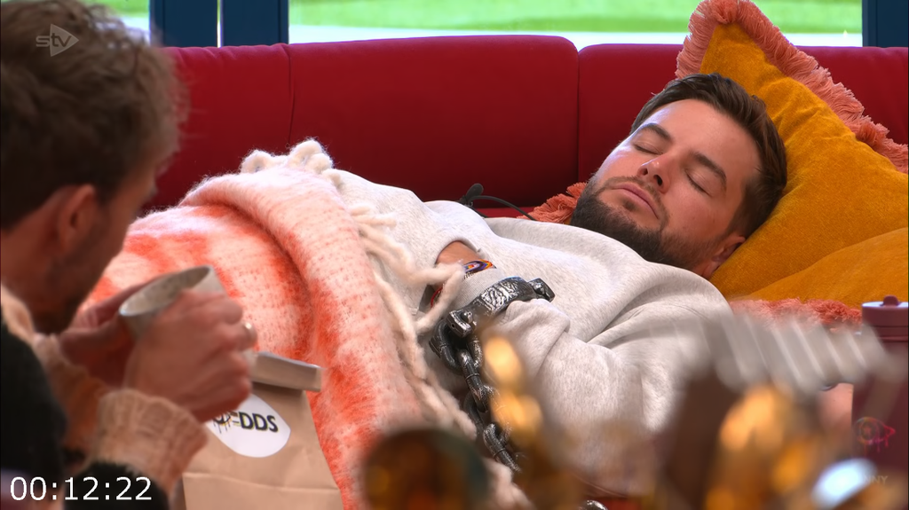 [Image: hllz03jz71og.png]