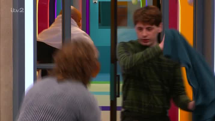 [Image: 9sj2qwi6pqx4.jpg]