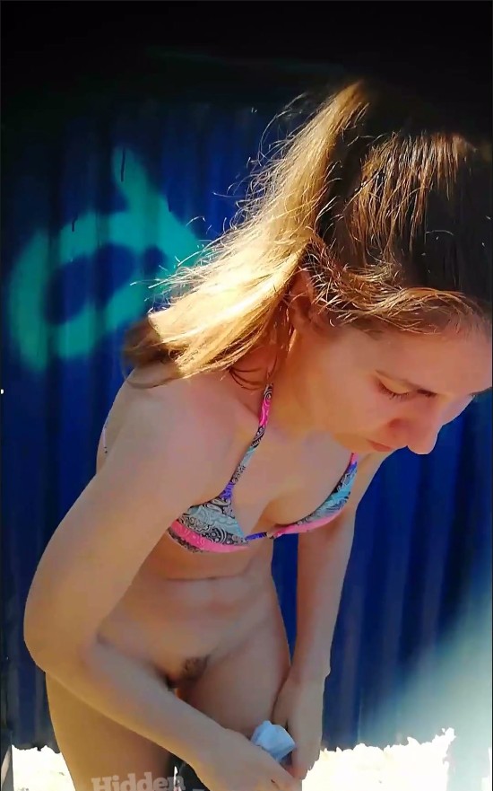 [Image: Voyeur32225152244.jpg]
