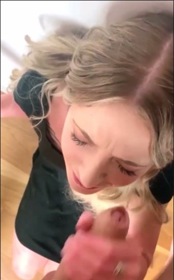 [Image: Cumshots9569135510.jpg]