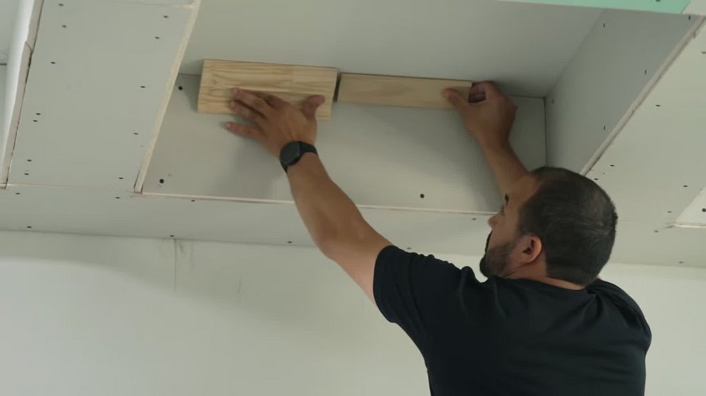 [Image: akdo5h4z3uu4.jpg]