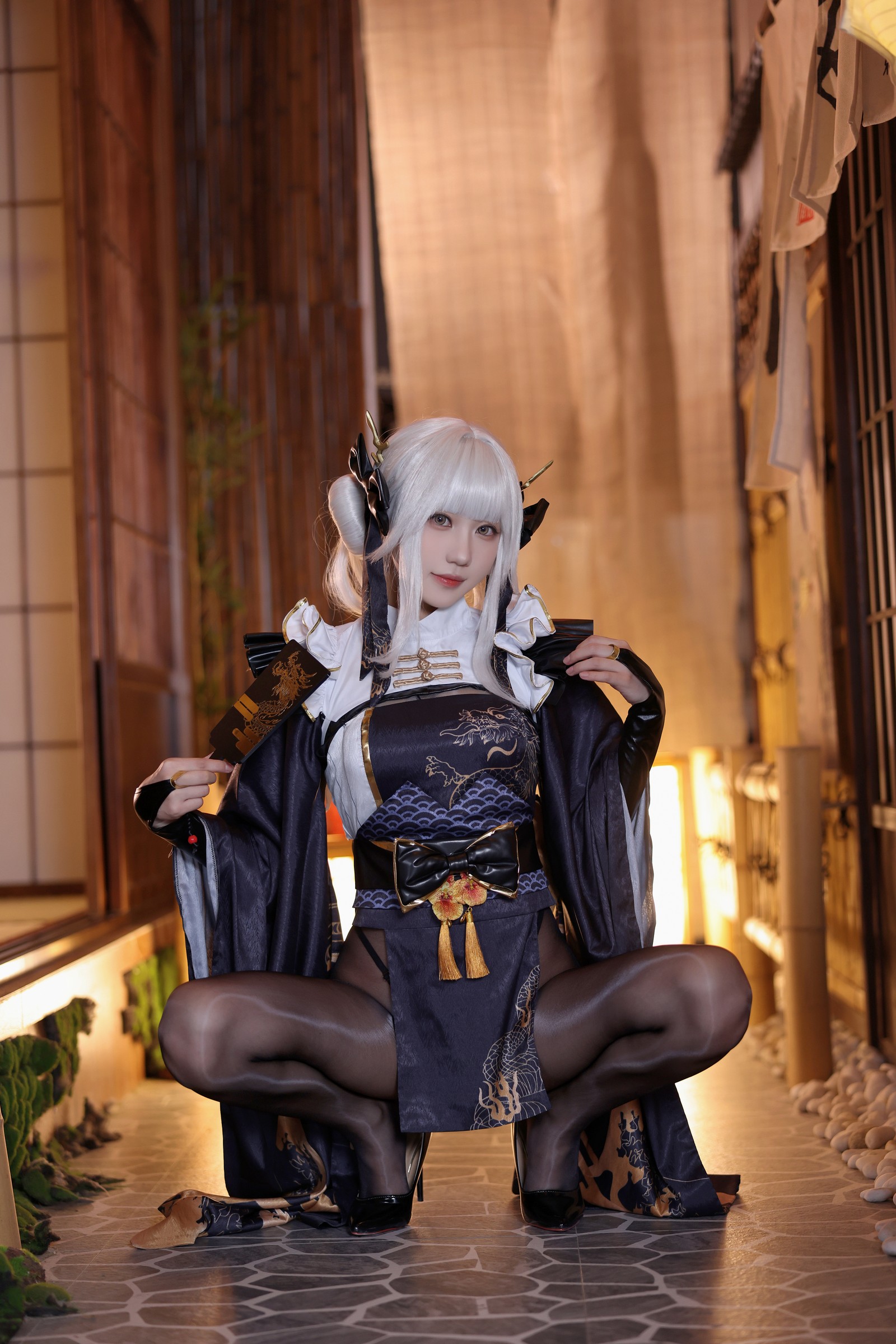无影喵喵 NIKKE 胜利女神 布兰儿 Cosplay 写真＋视频合集｜高清大图（100P｜7V｜3.06GB）插图9