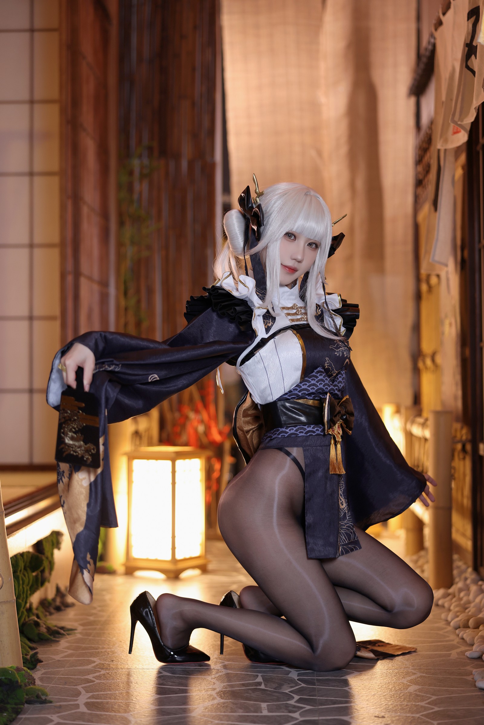 无影喵喵 NIKKE 胜利女神 布兰儿 Cosplay 写真＋视频合集｜高清大图（100P｜7V｜3.06GB）插图