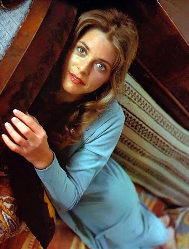 lindsay_wagner_a80