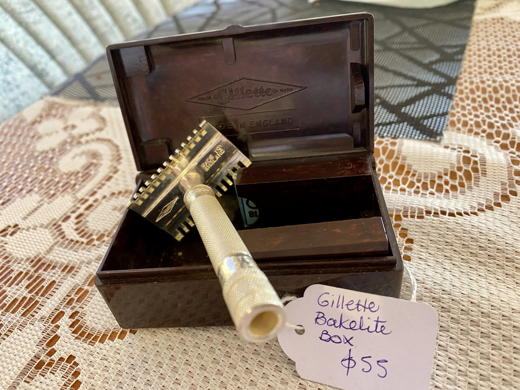 1ADCBD30-9555-4DBB-A18F-EC7695532E51