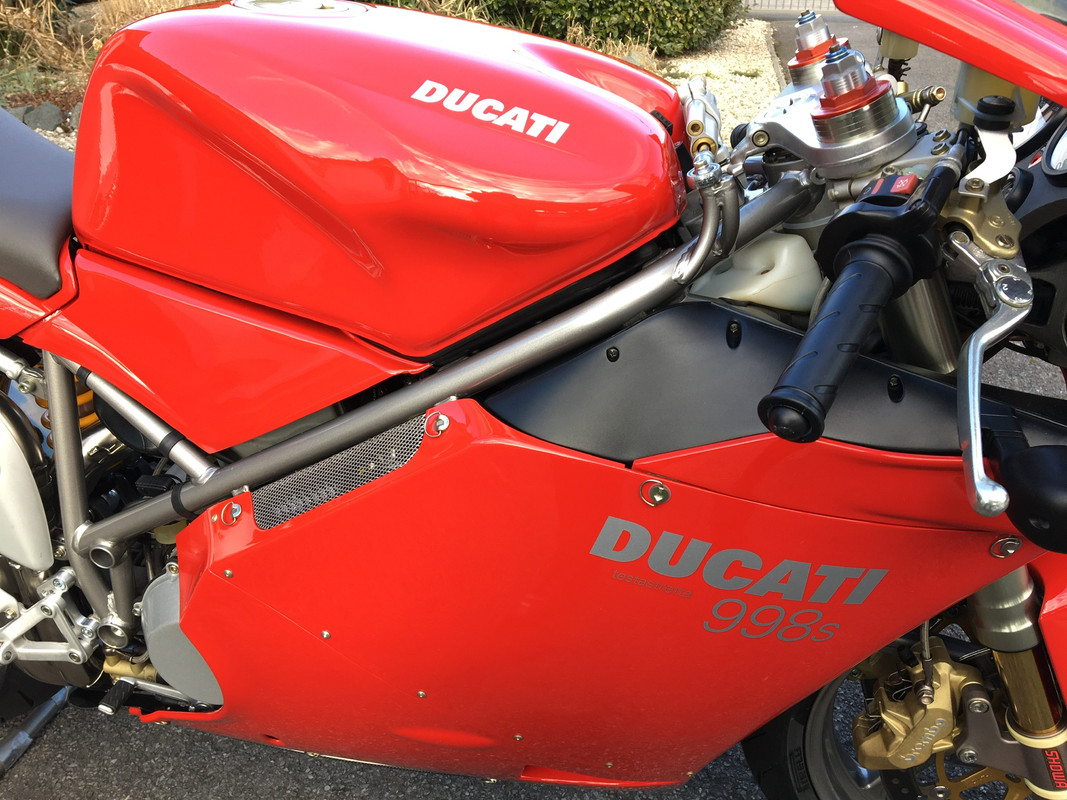 230675A2-7985-424C-AF89-7BF9B41FEC7C