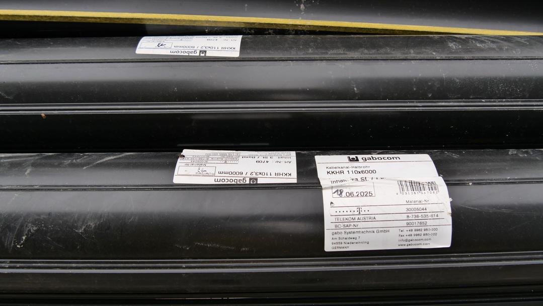 [Bild: 011125-131909-672b.jpg]