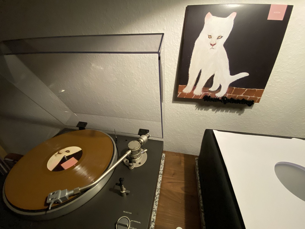 F6A44F89-8279-4DE4-8CE2-58CF25AE4539