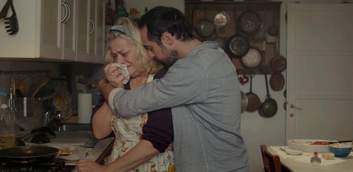 L.Ospite.2018.iTALiAN.DVDRiP.AC3.XviD.avi_snapshot_01.09.23.280