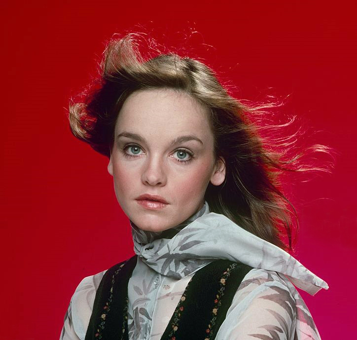 pamela_sue_martin_b08