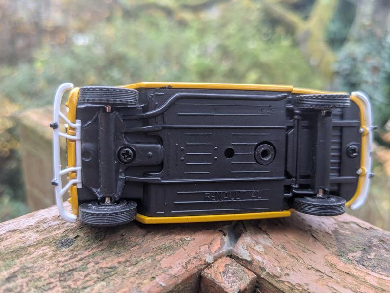 PXL 20251109 153812376