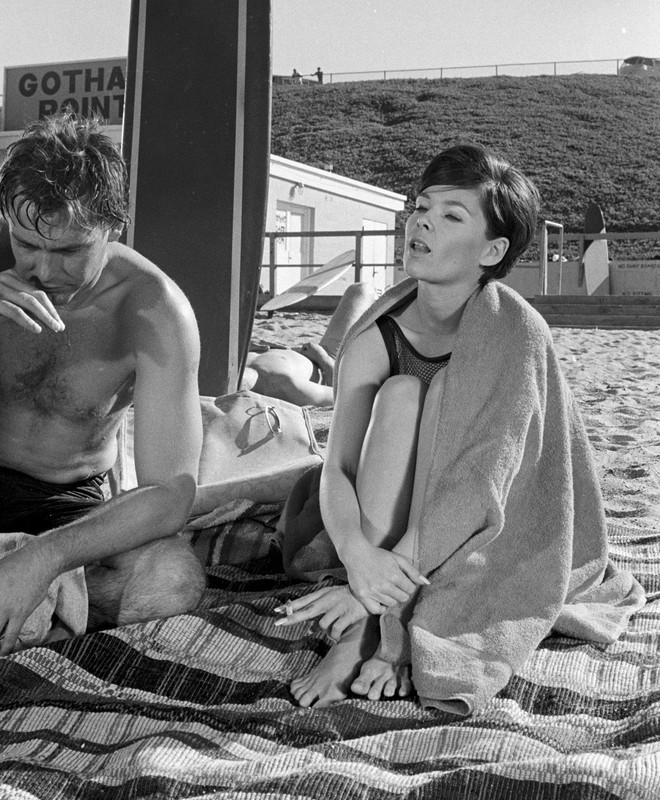 yvonne_craig_173