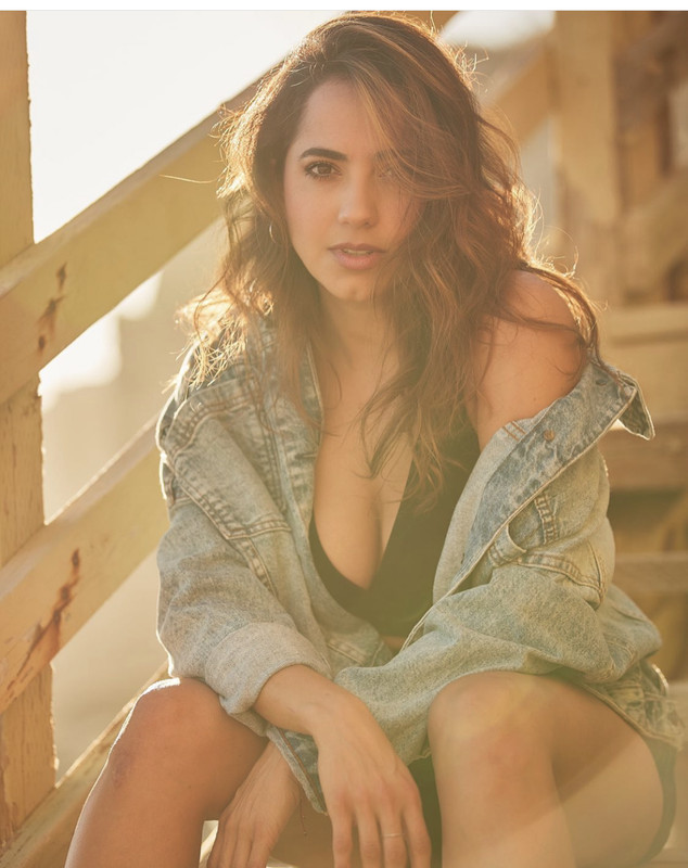 3-BFE765-A-2706-4-F58-8738-8410-E181-C59