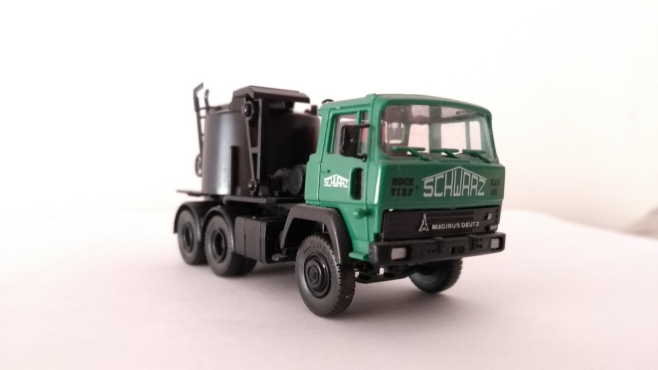 Mach (8112)