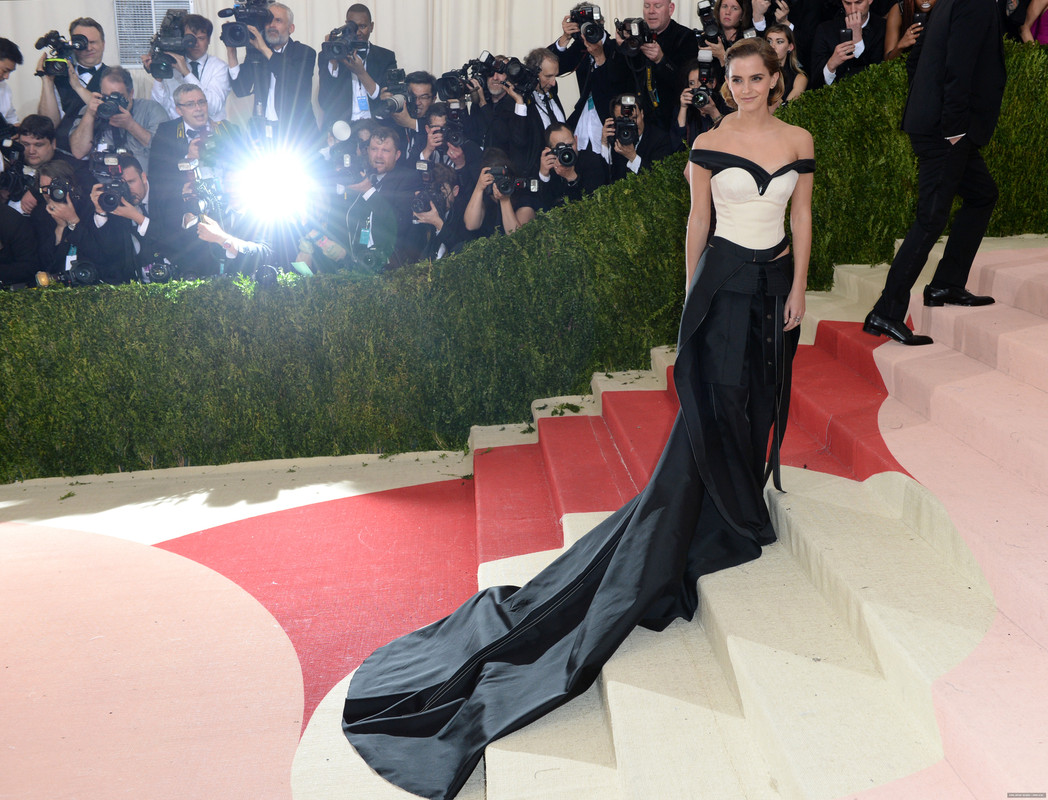 emmawatson-updates.com (272)