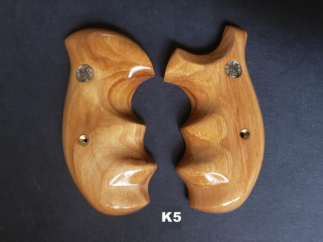 5E7B7450-6FCD-4FDA-8634-421E1F5EDBF5