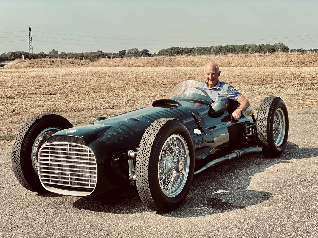 JOHN-OWEN-IN-BRM-V16-MK-I-No-IV.jpg