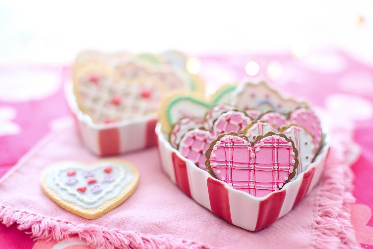pink-valentines-day-3984157-1280.jpg