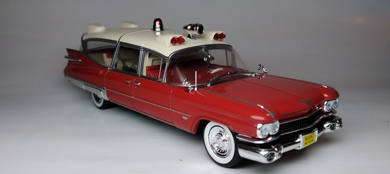 Superior-Cadillac Crown Royale Ambulance 1959 (8)