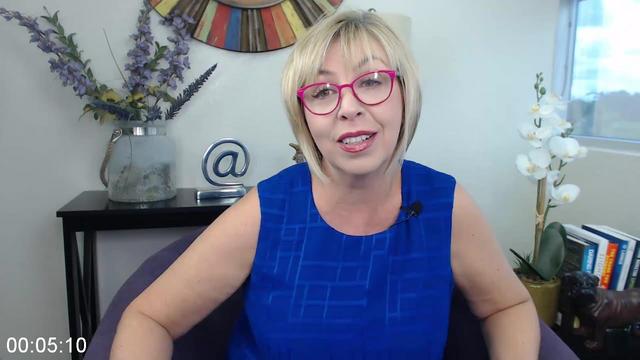 G-PKim-Garst-Facebook-Live-Marketing-Blueprint.jpg
