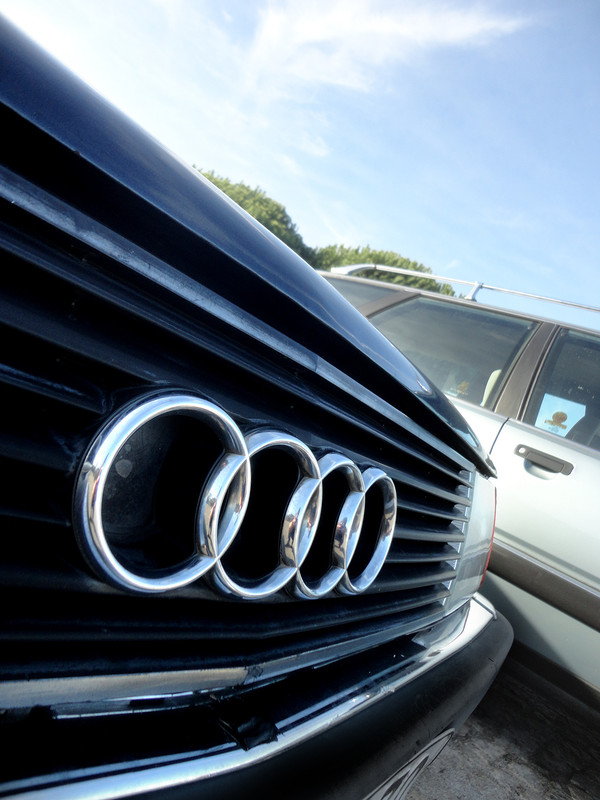 AUDI100C3_MTS1810-BD6