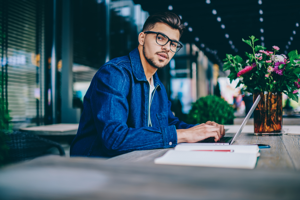 7 Tips that will make you a stronger writer in any essay 