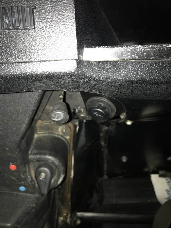 7B724DCC-85F6-4774-A795-5CEC562799AD