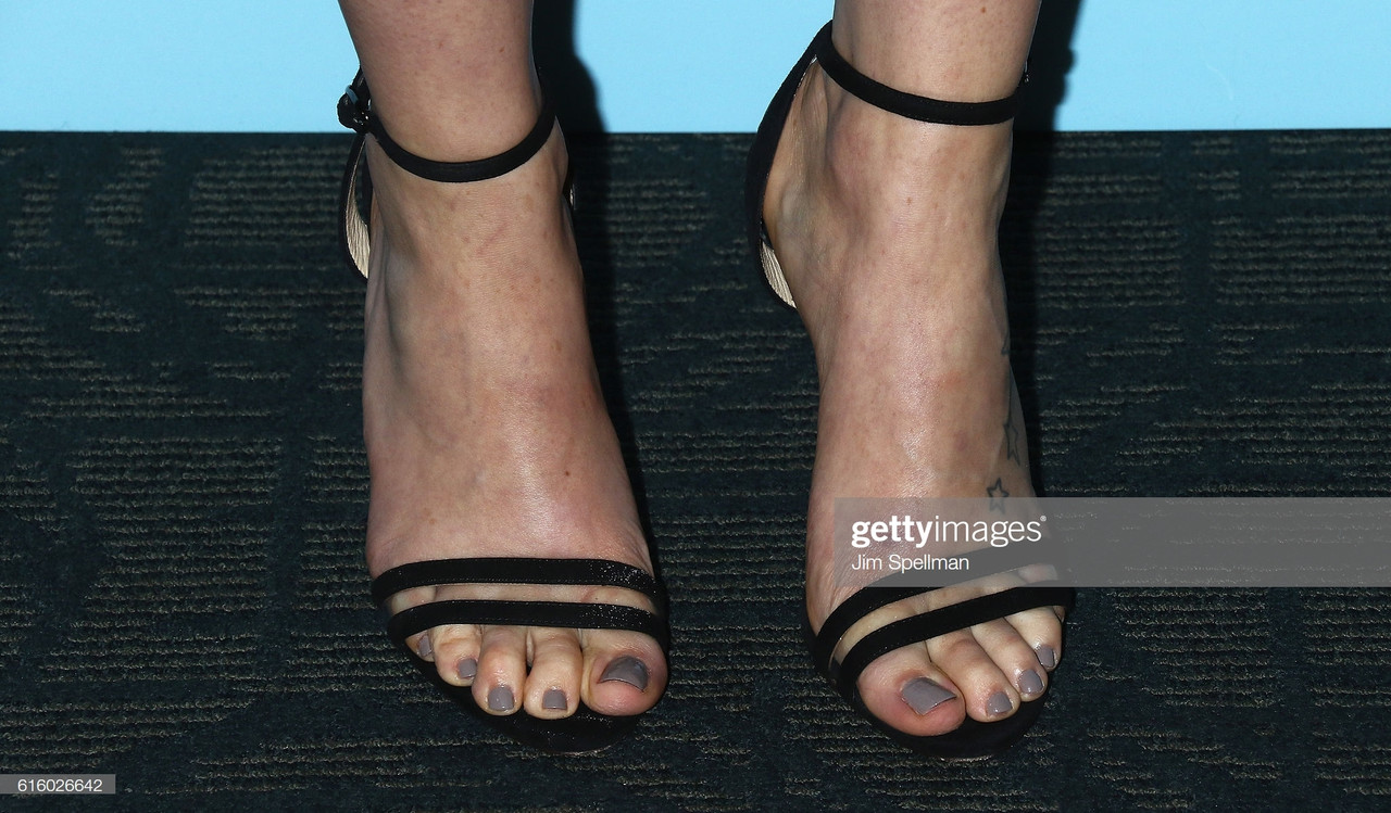 Daisy-Ridley-Feet-4695275