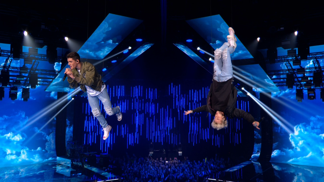 12.Jack & Jack - No One Compares to You & Rise(2018 MTV EMAs,nov