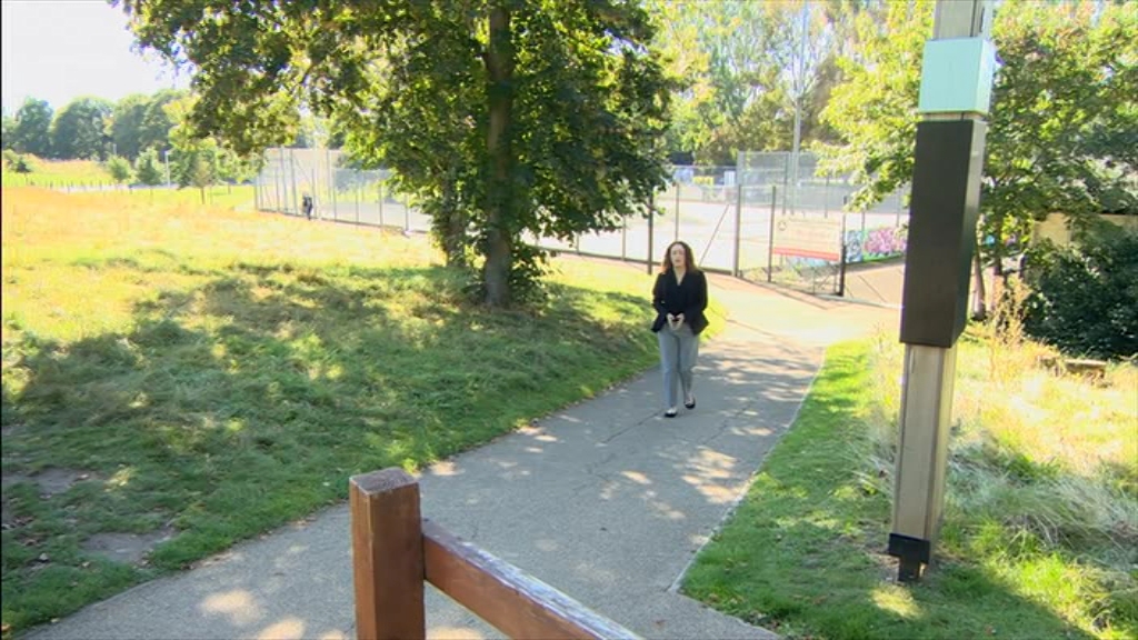 BBC London News_20210924_18301900.ts_snapshot_06.10.247