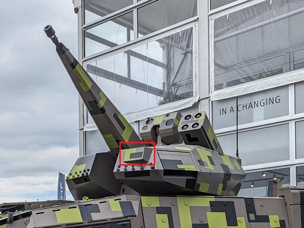 Boxer-Skyranger-30-left-side-at-ILA-2024-2.jpg