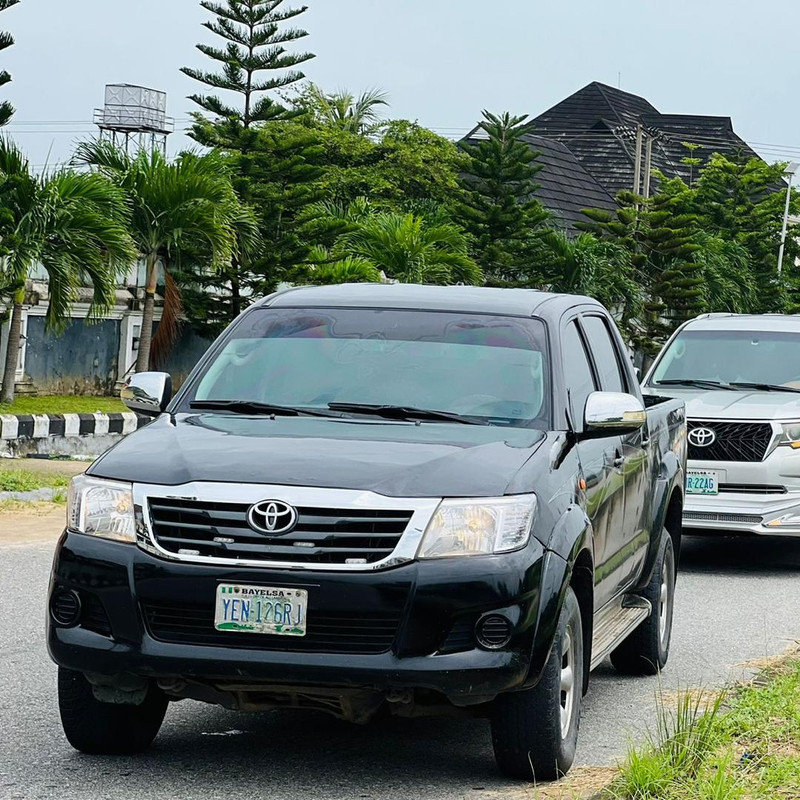 Toyota Hilux