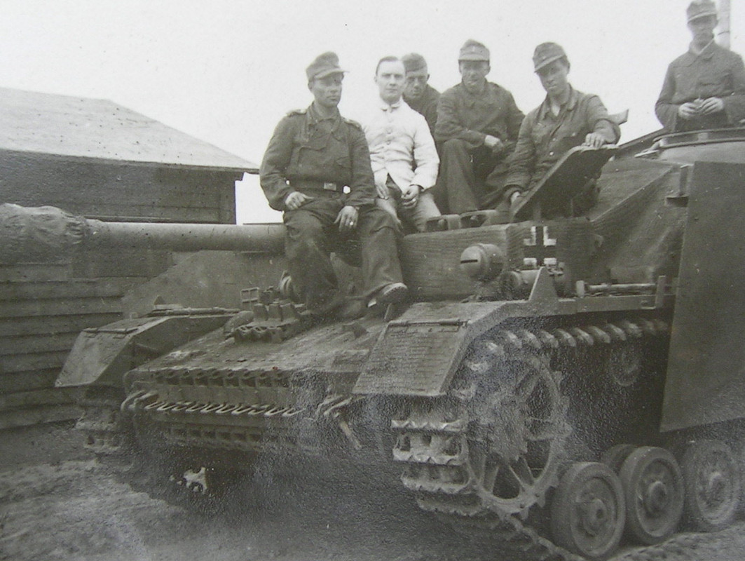 $T2eC16F,!zQE9s3sqJPMBSEOQC(PVg~~60_10