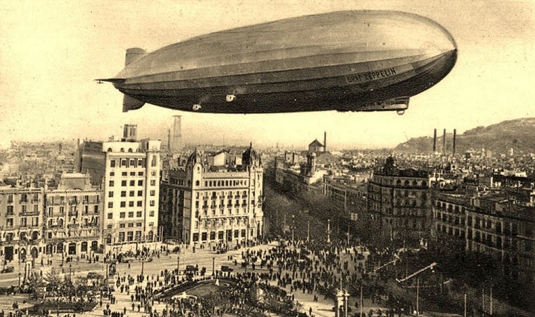 20 dólares y 5 dólares de las Islas Cook. Isabel II. Islas Cook. Mayer's Mint. 2017. 100 años de la muerte del conde Zeppelin. Graf-Zeppelin-1929-sobre-Plaza-Catalunya