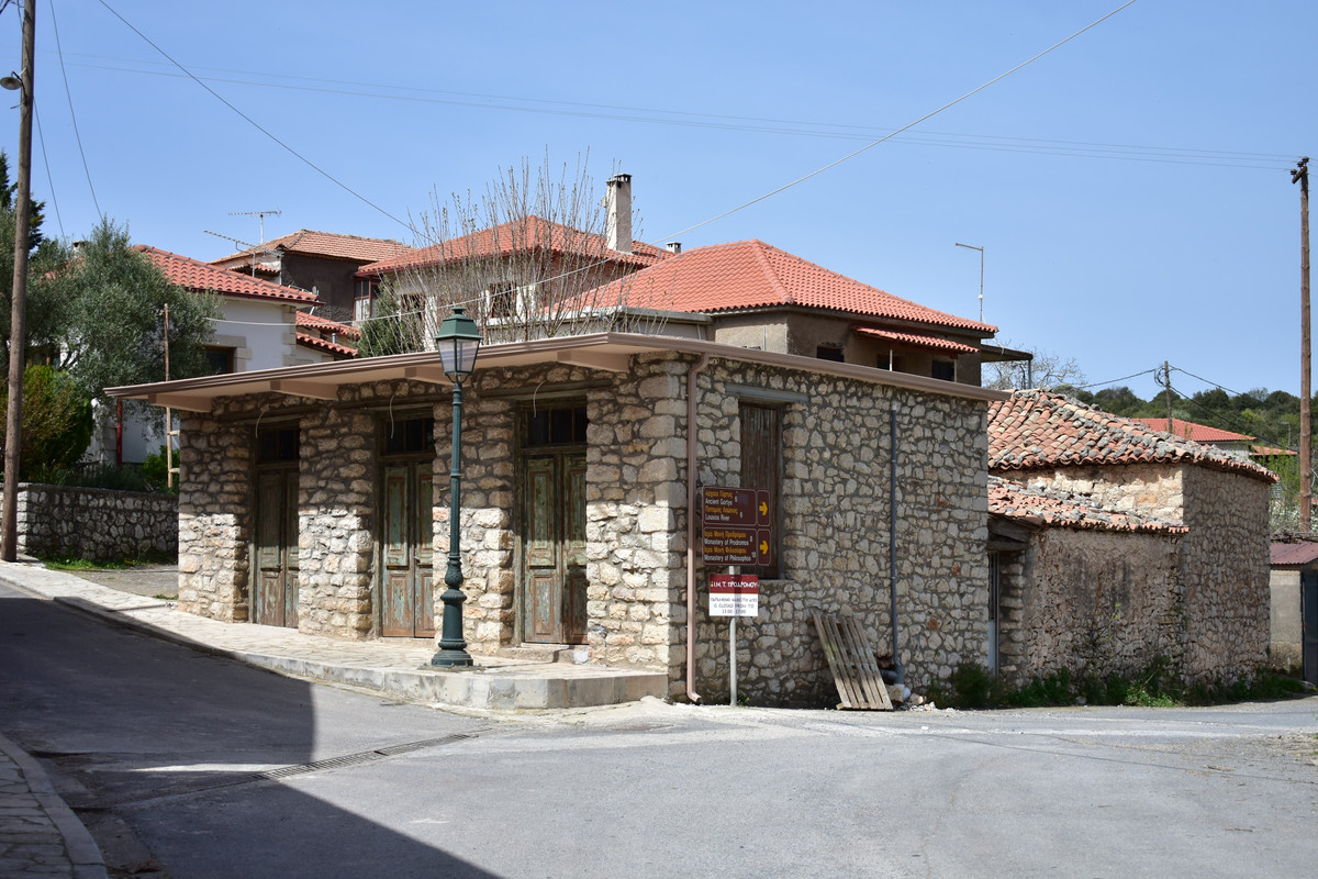 Ελληνικό (3)