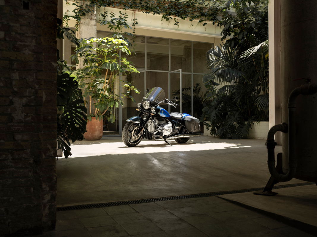 P90569023_highRes_bmw-r-18-classic-mod