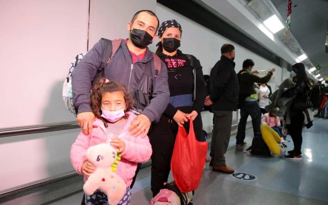 Migrantes venezolanos regresan a su país Migrantes venezolanos regresan a su país