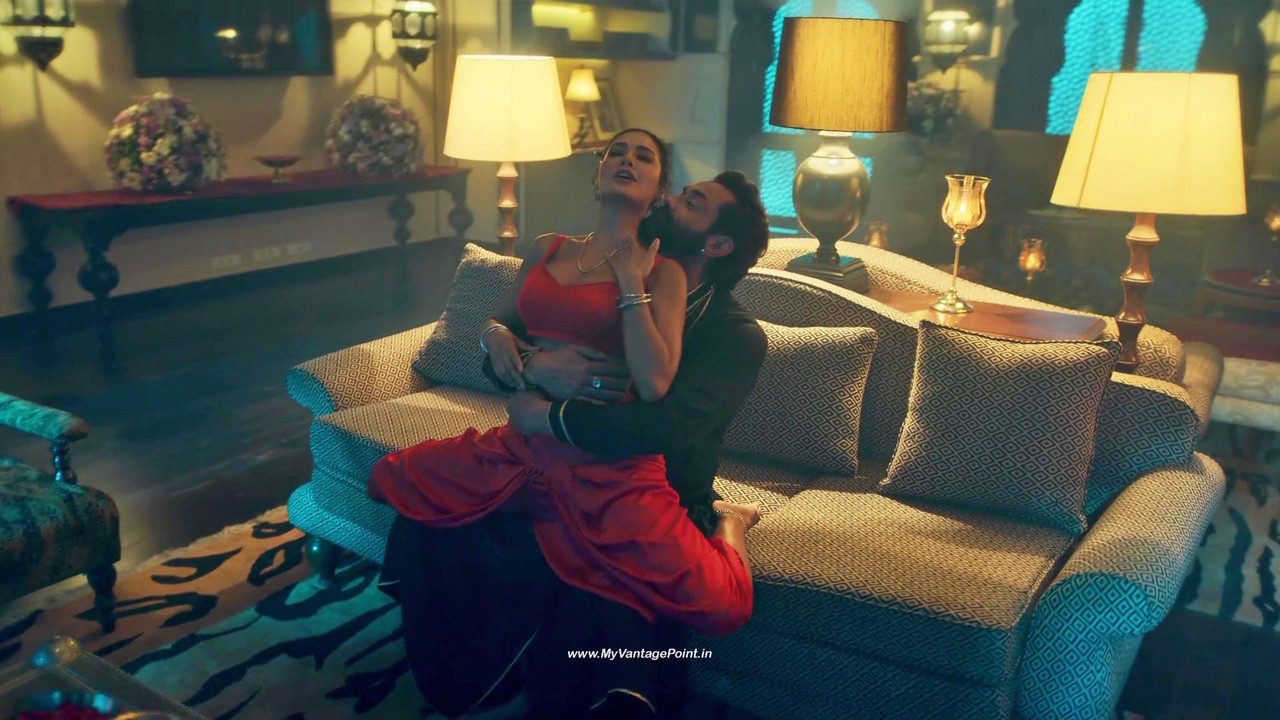 72-Esha-Gupta-Hot-in-Aashram-Web-Series