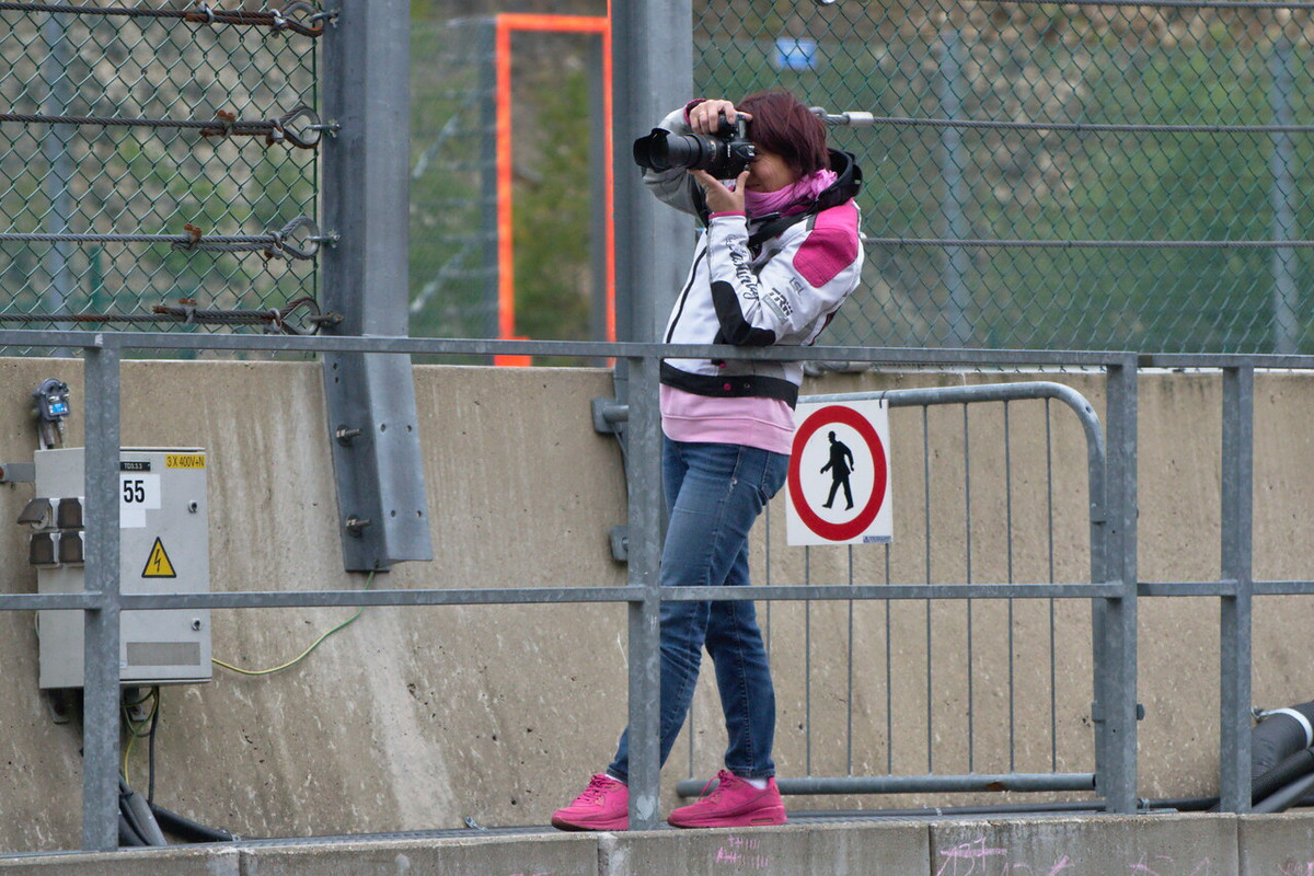 Une journée de roulage à SPA FRANCORCHAMPS - Page 2 R-DSC2680