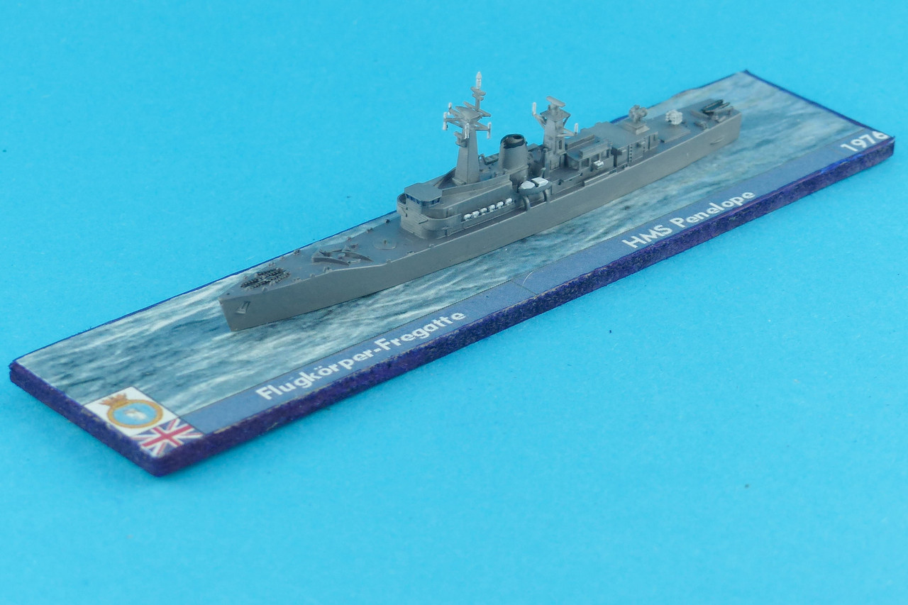 05 Mo MF101 HMS Penelope 1976 2