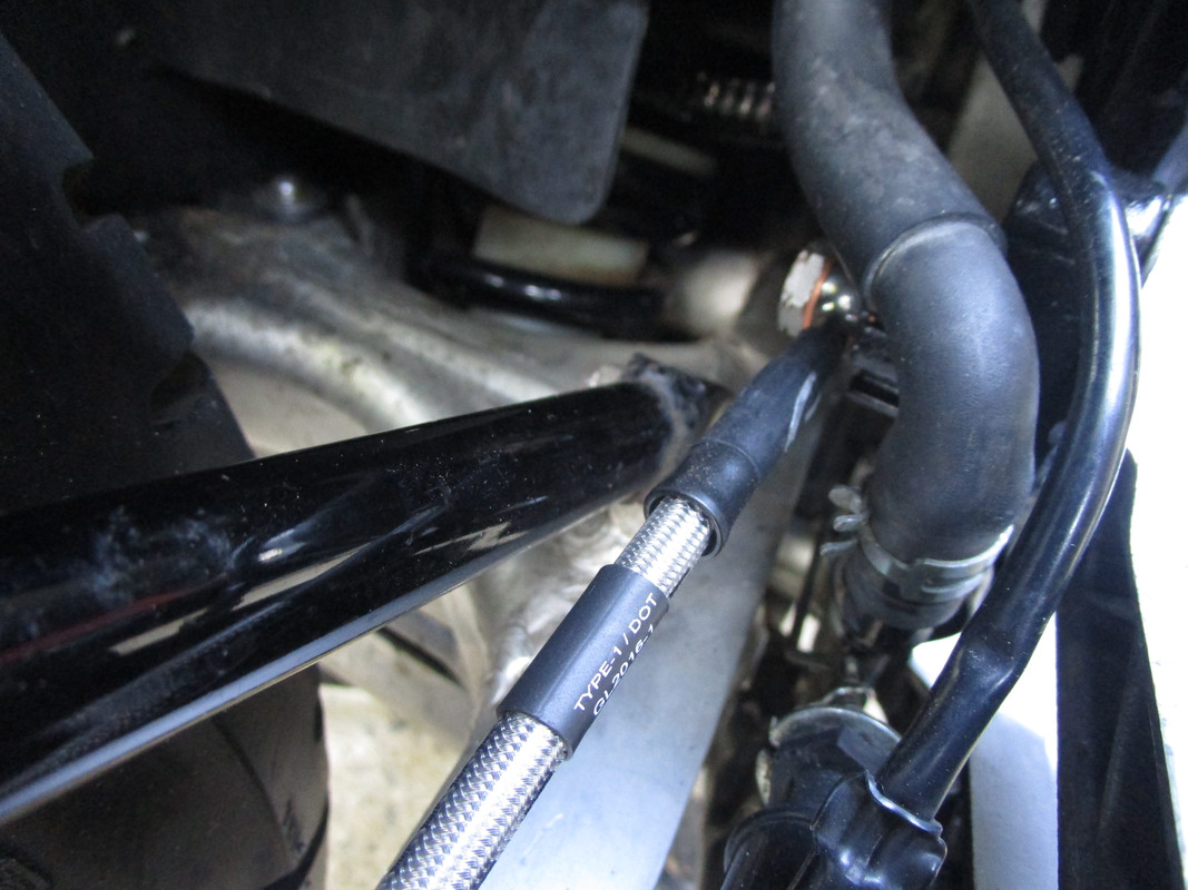 86FJ12_GRLines_051020_RearCaliper2_FWD