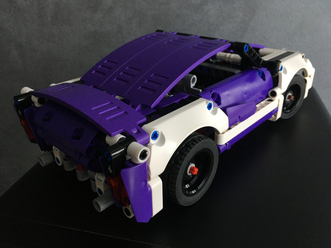 CCEEB2BA-DB54-4437-B11A-23E428E7F890