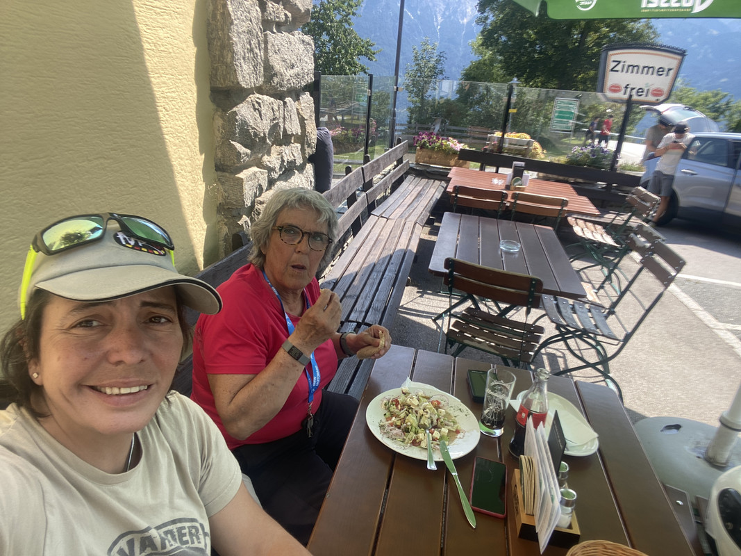 513E33B7-D7D0-47DC-BA92-0174A9C6132F