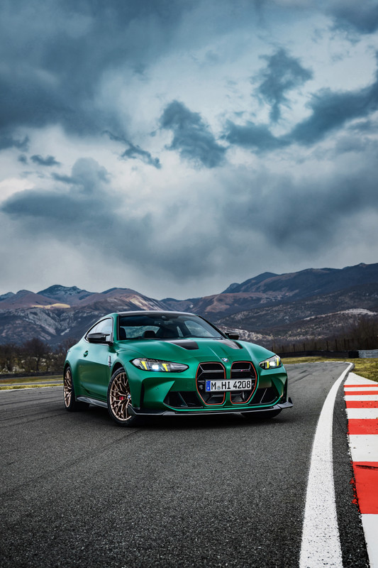 P90548560_highRes_the-all-new-bmw-m4-c
